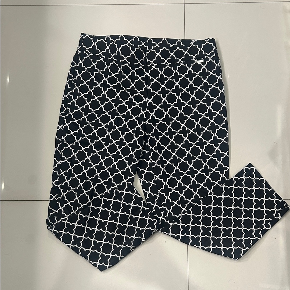 Nine West Black and White Patterned Pants- Size 8